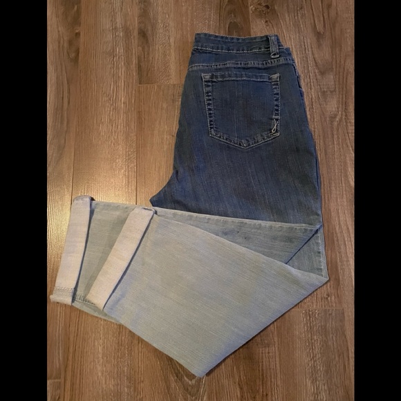 *SOLD* Denim Capris - Picture 1 of 5